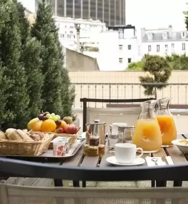 Le M Hotel Paris - Frühstück