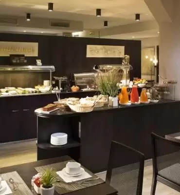 Le M Hotel Paris - Breakfast Room